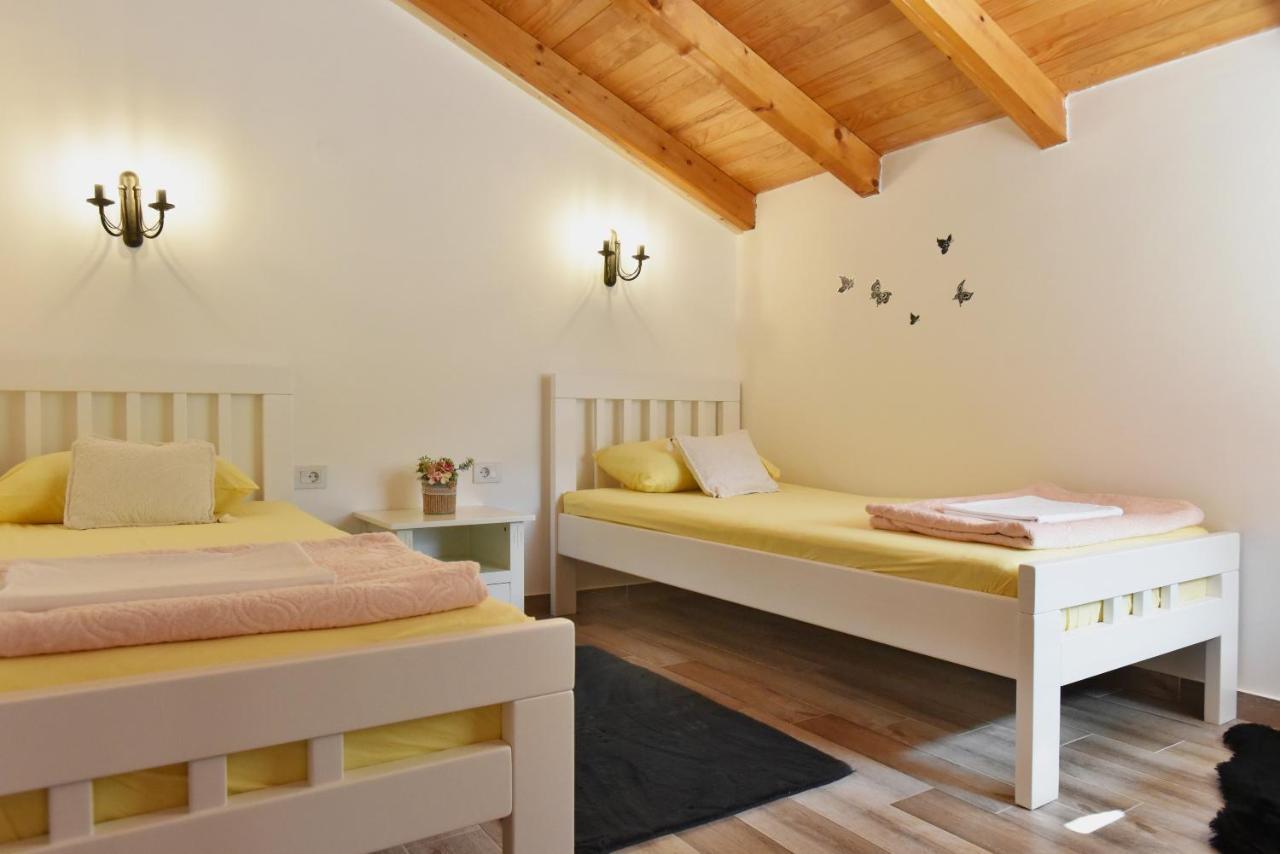 Stone House Morinj Apartamento Kotor Exterior foto