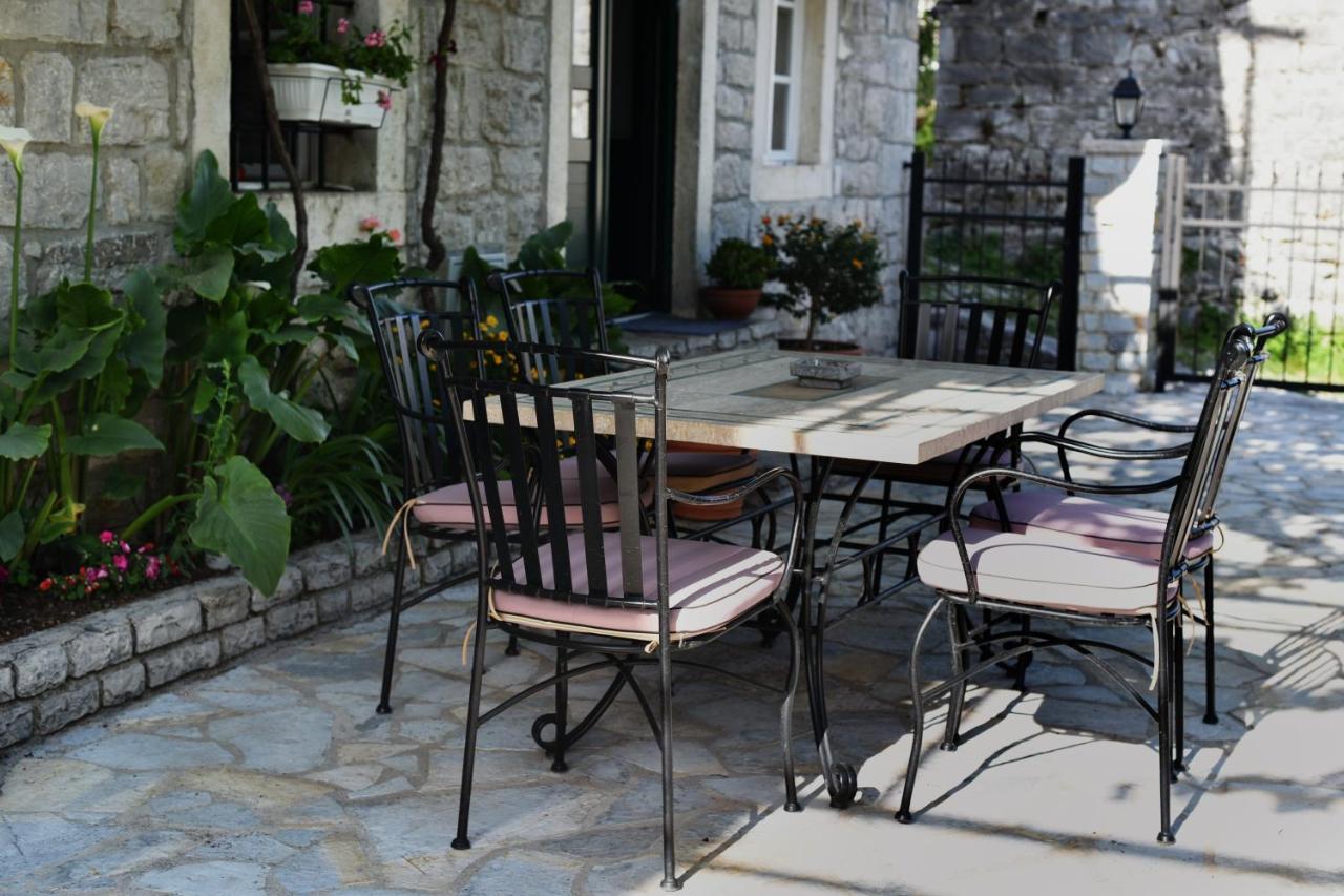Stone House Morinj Apartamento Kotor Exterior foto